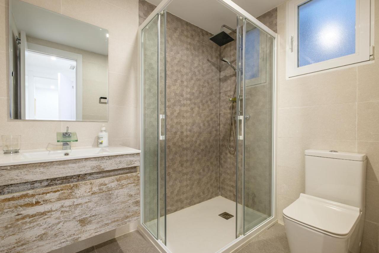 Apartment With Super Comfortable Beds Valenza Esterno foto